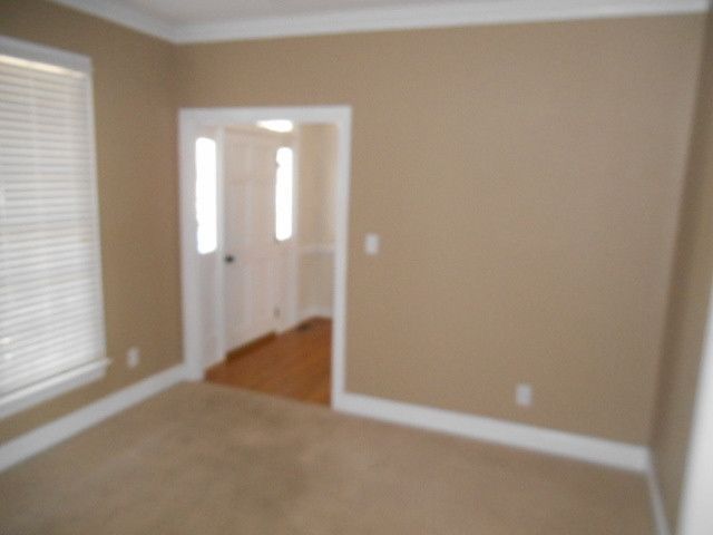 607 Birkdale Dr, Clayton, NC 27527