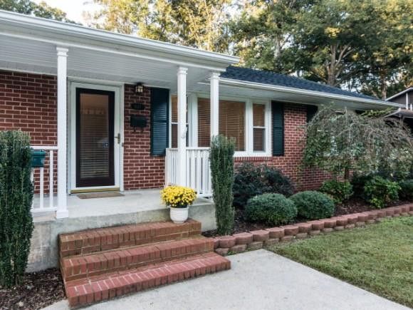 607 Brinn Dr, Sanford, NC 27330