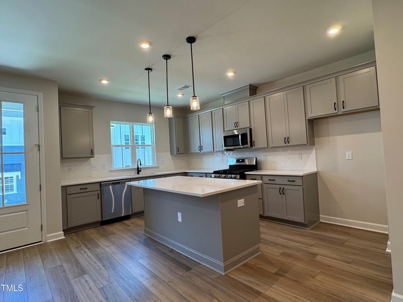 607 Callan View Ave, Wake Forest, NC 27587