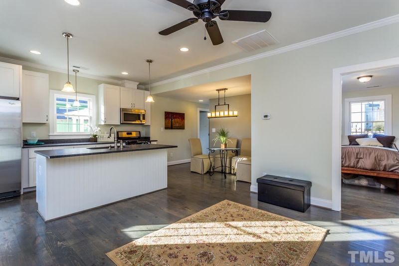 607 Candor Ln, Raleigh, NC 27601