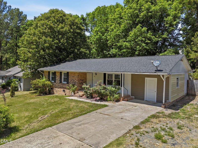 607 Chandler Rd, Durham, NC 27703