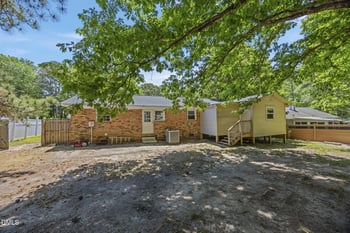 607 Chandler Rd, Durham, NC 27703