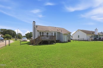 607 Garrison Ave, Clayton, NC 27520