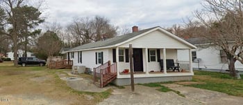 607 Johnson St, Dunn, NC 28334