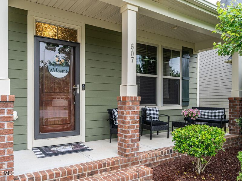 607 Laurel Berry Ct, Apex, NC 27523