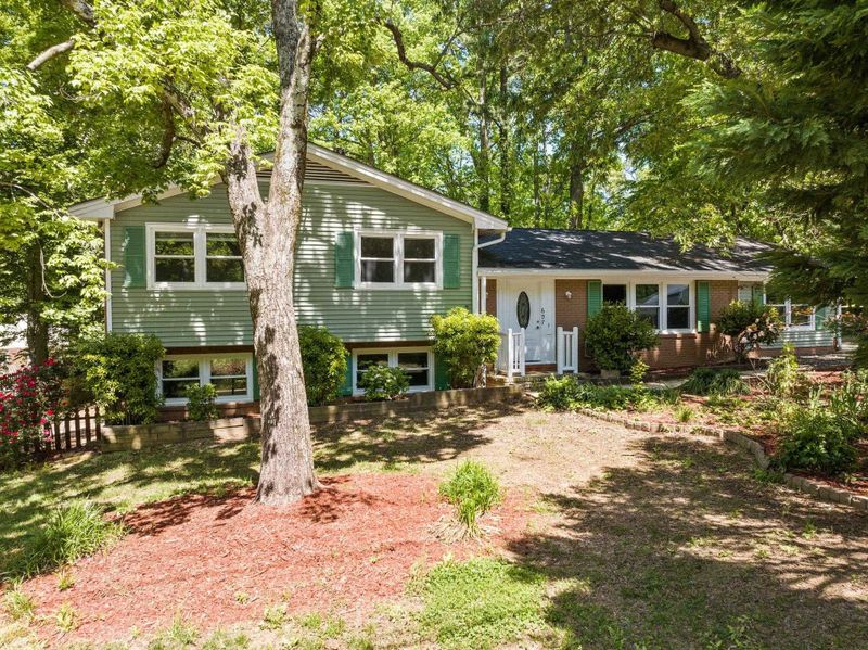 607 SE Maynard Rd, Cary, NC 27511