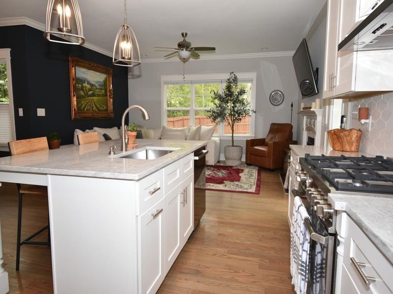 607 Morreene Rd, Durham, NC 27705