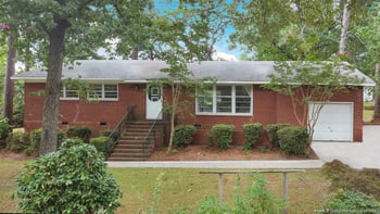 607 Oakdale Dr, Fayetteville, NC 28311