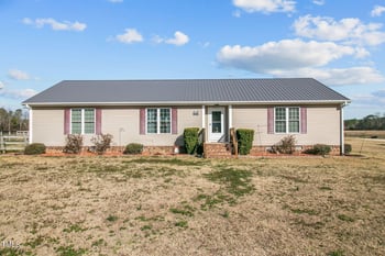 607 Old Hamilton Rd, Dunn, NC 28334