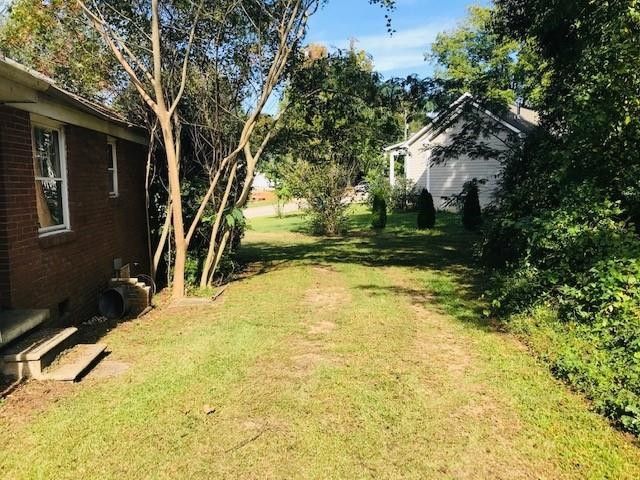 607 Oleander Rd, Raleigh, NC 27603