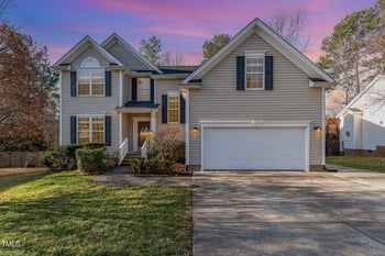 607 Palafox Dr, Chapel Hill, NC 27516