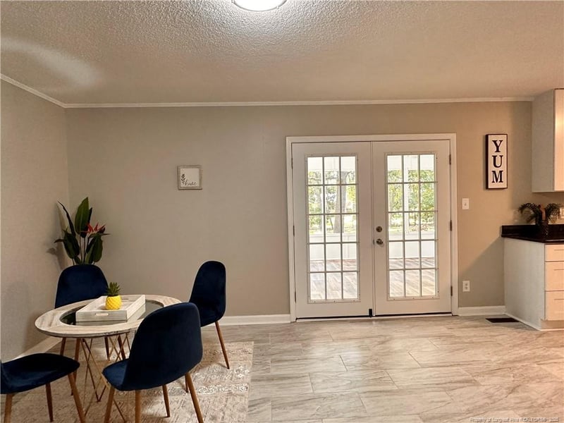 607 Platinum St, Fayetteville, NC 28311