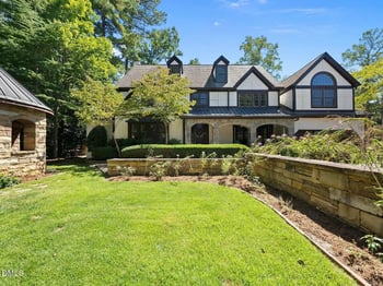 607 Queensferry Rd, Cary, NC 27511