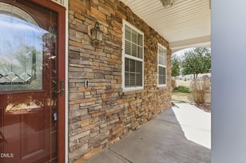 607 Ravenstone Ln, Durham, NC 27703