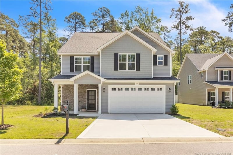 607 Rempstone Ln, Fayetteville, NC 28311