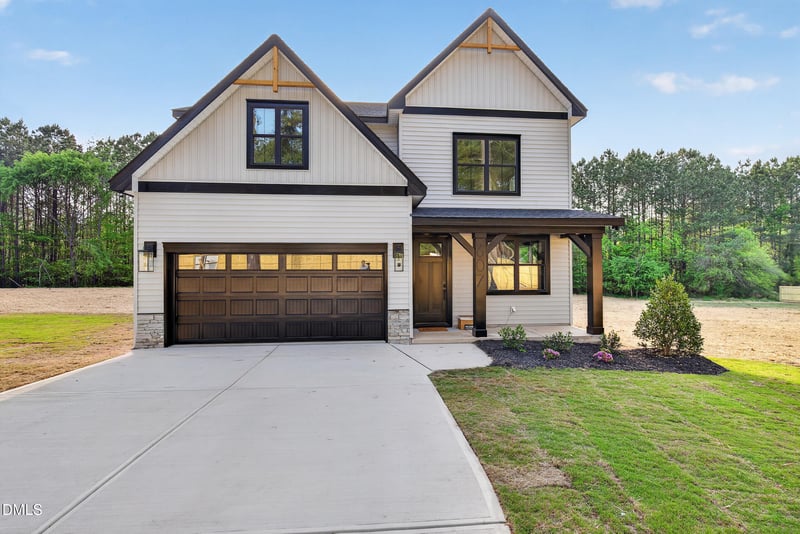 607 Richardson Rd, Zebulon, NC 27597