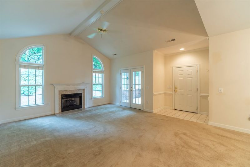 607 Rigside Pl #4c, Cary, NC 27511
