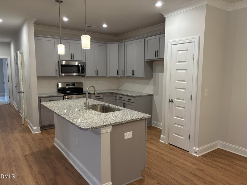 607 Weather Ridge Ln #24, Cary, NC 27513