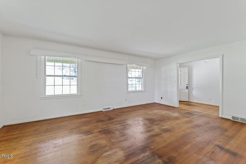 607 Wofford Rd, Durham, NC 27707