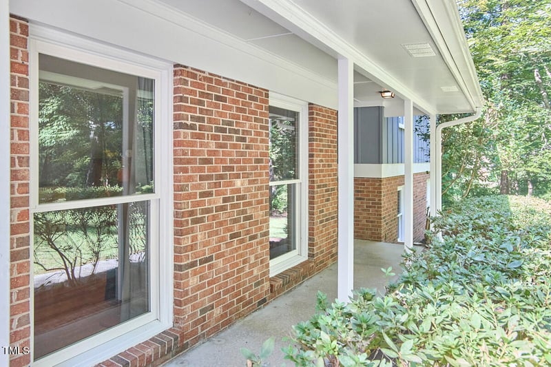 607 Yorktown Dr, Chapel Hill, NC 27516