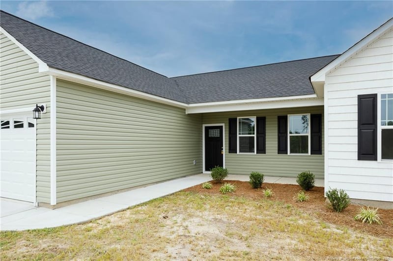 6070 Ari Ct, Fayetteville, NC 28312