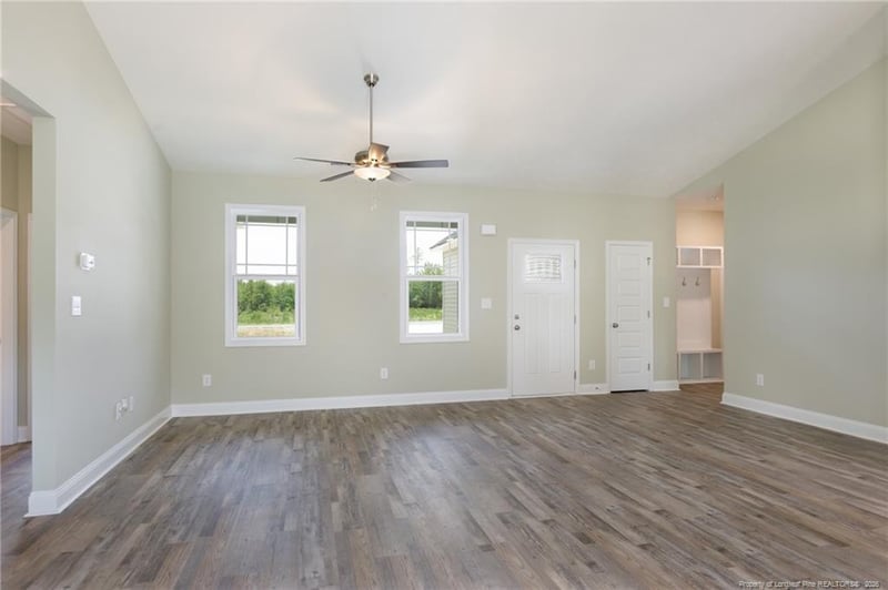 6070 Ari Ct, Fayetteville, NC 28312