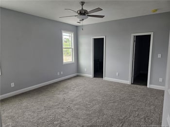 6077 Ari Ct, Fayetteville, NC 28312