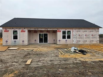 6077 Ari Ct, Fayetteville, NC 28312