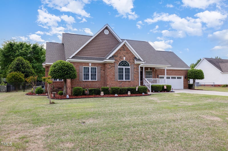 608 Adler Ln, Goldsboro, NC 27530