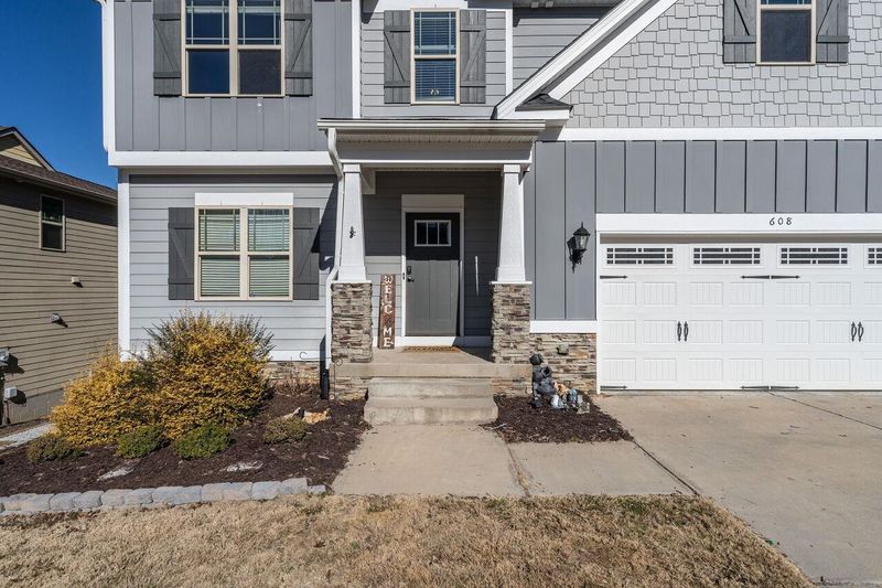 608 Airedale Trl, Garner, NC 27529