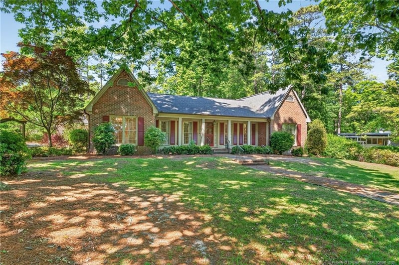 608 Argyll Rd, Fayetteville, NC 28303