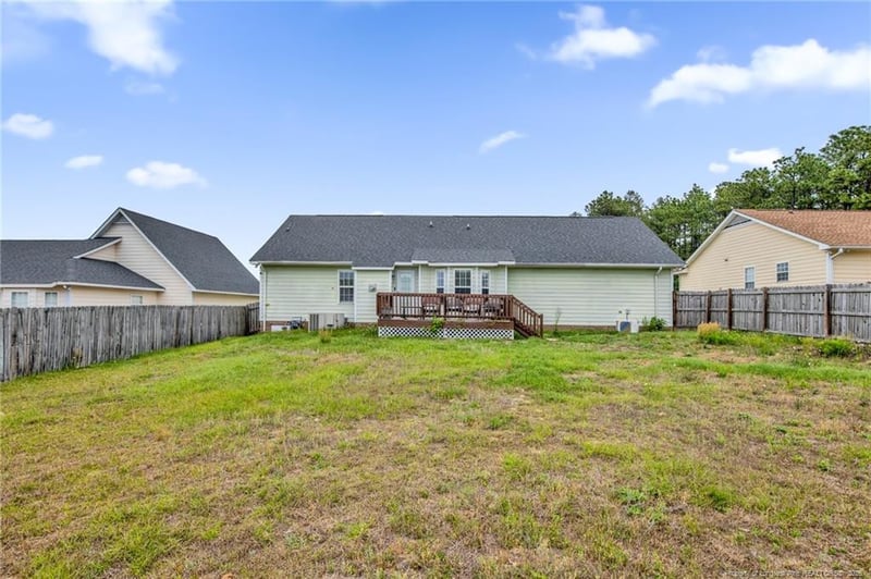 608 Ashdown Pl, Fayetteville, NC 28311