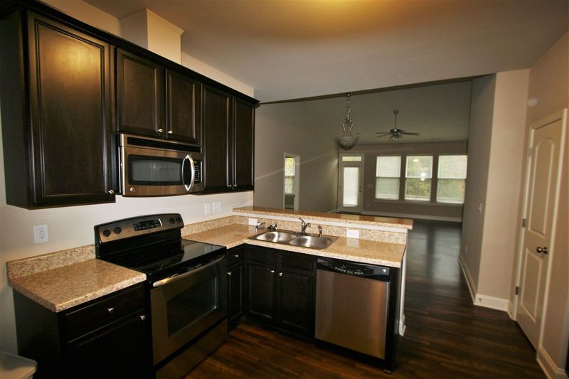 608 Flaherty Ave, Wake Forest, NC 27587