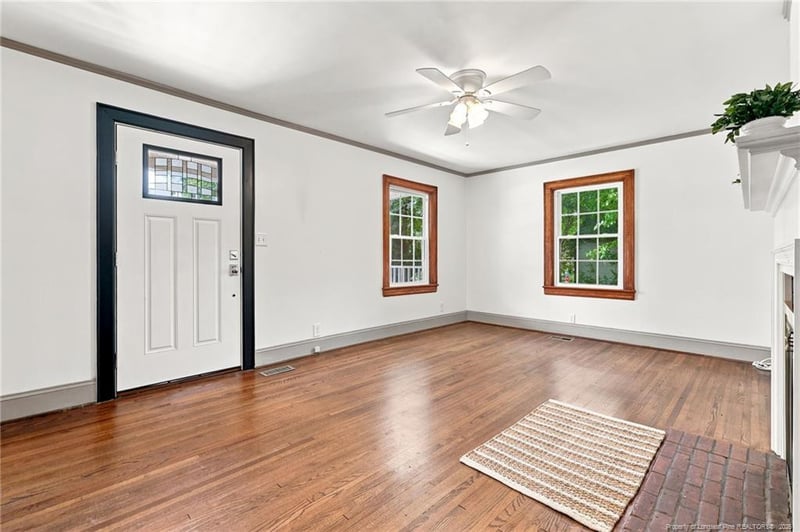608 Glenville Ave, Fayetteville, NC 28303