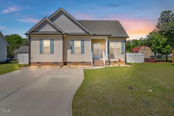 608 Godwin St, Dunn, NC 28334