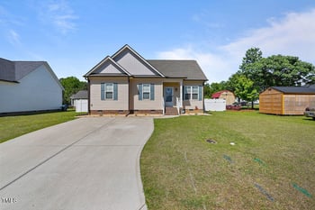 608 Godwin St, Dunn, NC 28334
