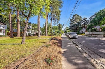 608 Greenland Dr, Fayetteville, NC 28305