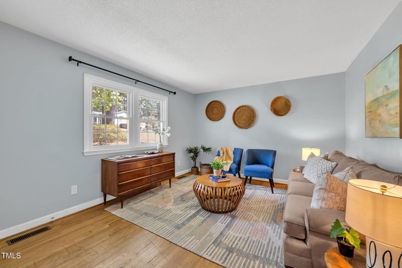 608 Harvest Ln, Raleigh, NC 27606