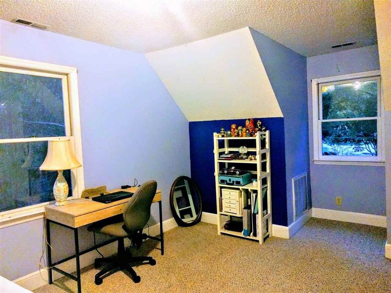 608 Jamie Ct, Hillsborough, NC 27278
