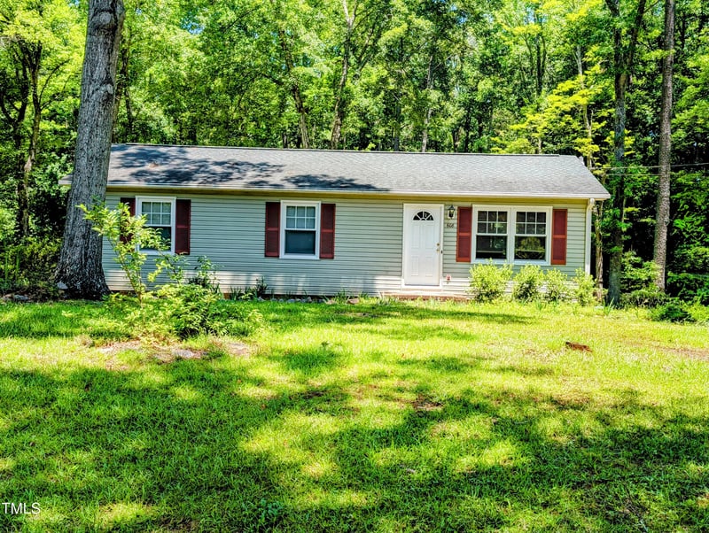 608 Karen Dr, Willow Springs, NC 27592