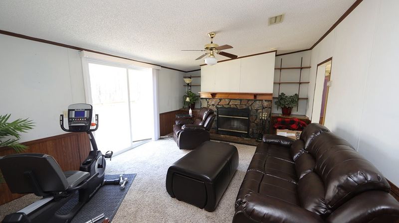 608 Lawrence Rd, Wake Forest, NC 27587
