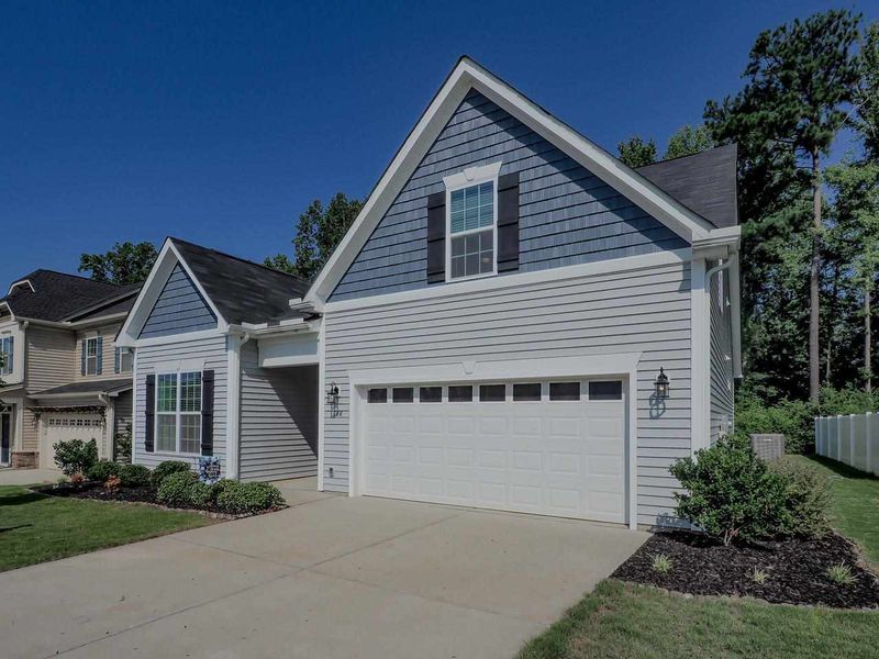 608 Lone Pine Loop, Fuquay Varina, NC 27526