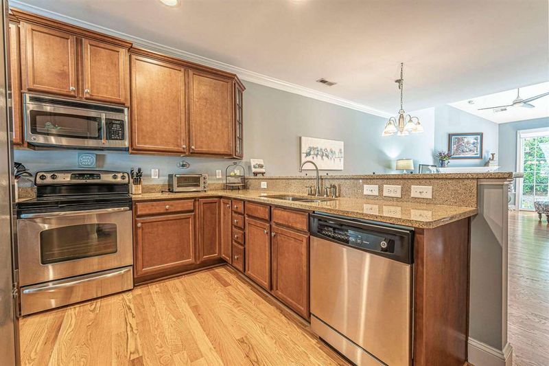 608 Magnolia Forest Ct, Wake Forest, NC 27587