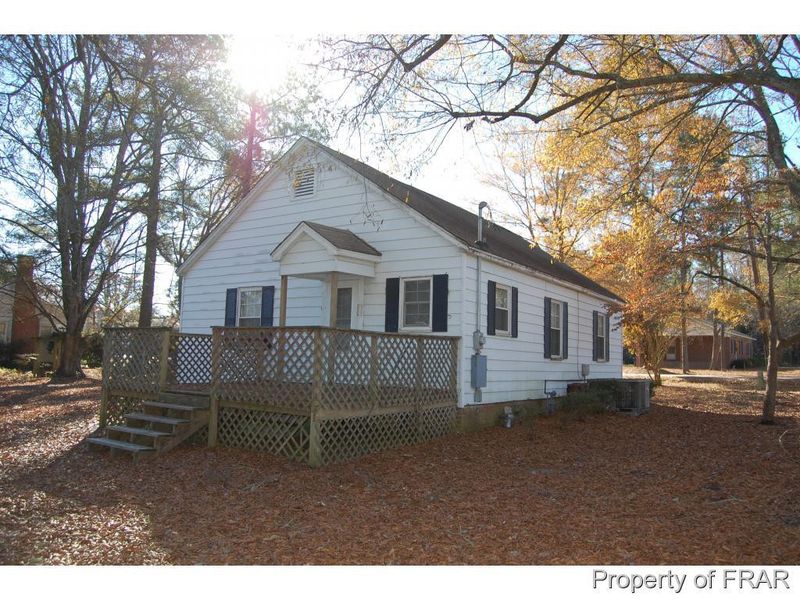 608 W Mcneill, Lillington, NC 27546