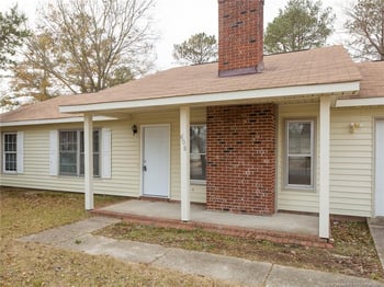 608 Missenburg Ct, Fayetteville, NC 28314