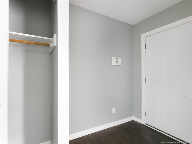 608 Missenburg Ct, Fayetteville, NC 28314