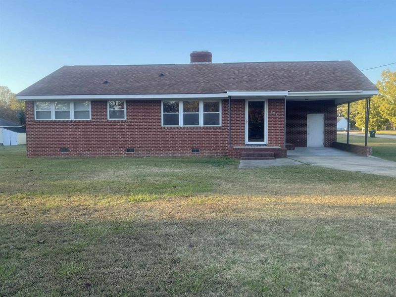 608 Old Post Rd, Erwin, NC 28339
