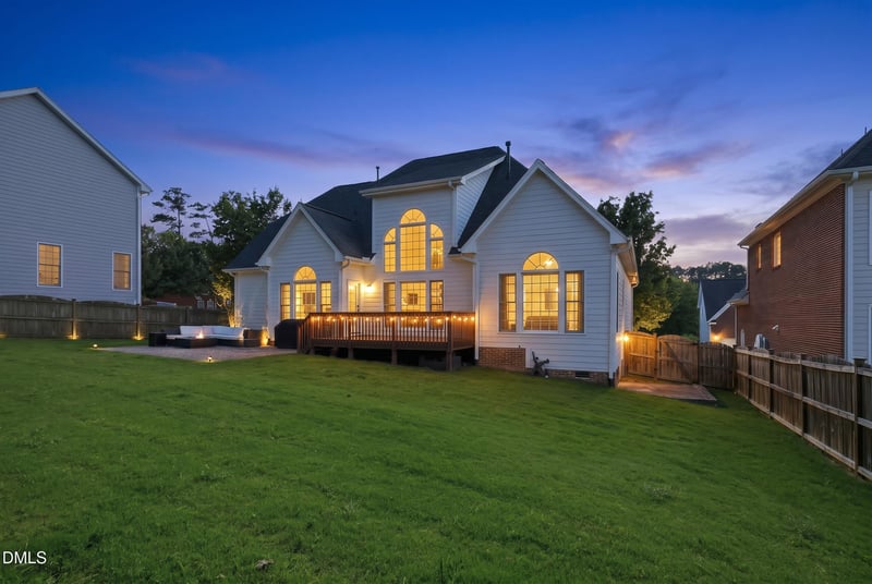 608 Oxboro Cir, Durham, NC 27713