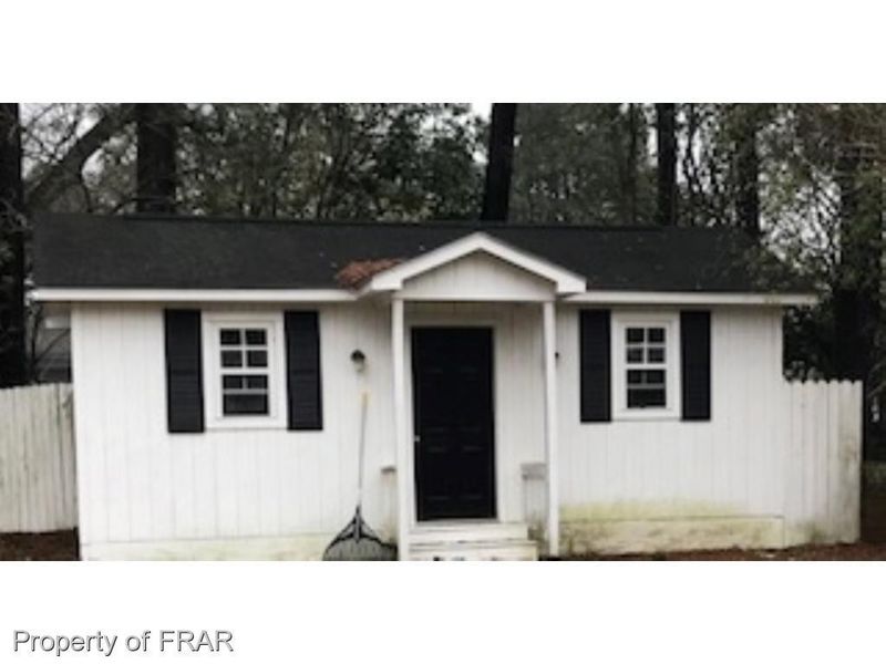 608 Park Ave, Dunn, NC 28334