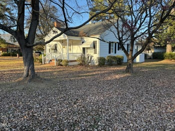 608 Parrish Dr, Benson, NC 27504